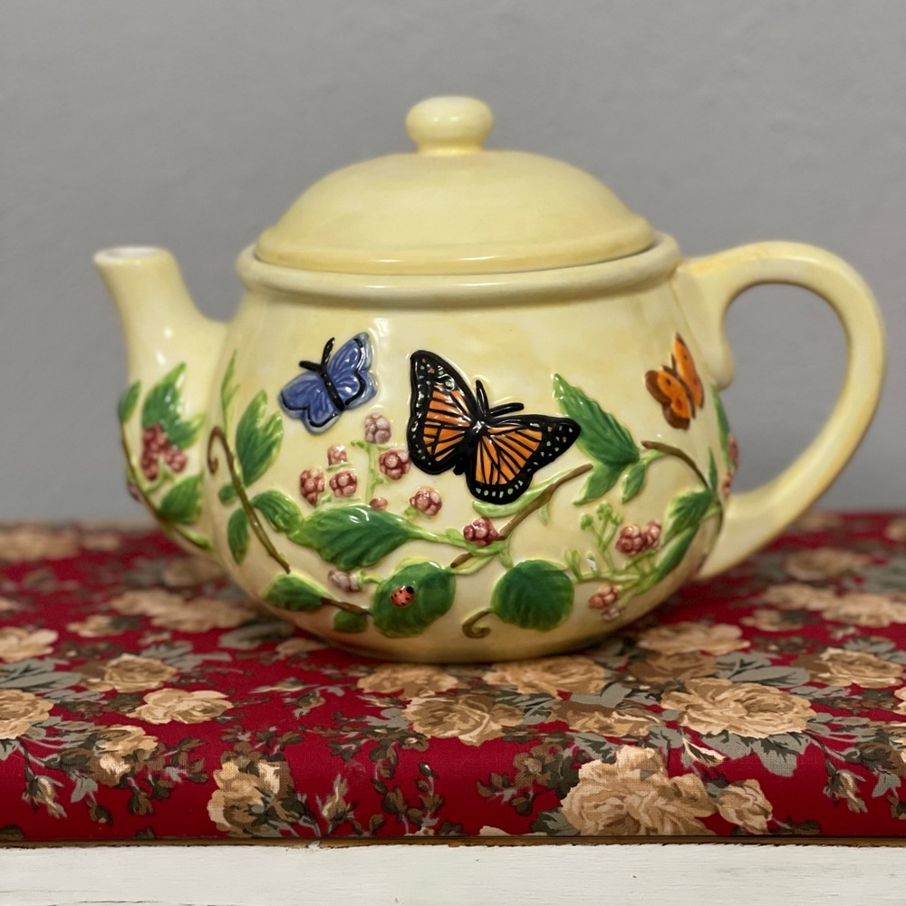 Beautiful Butterflies Teapot